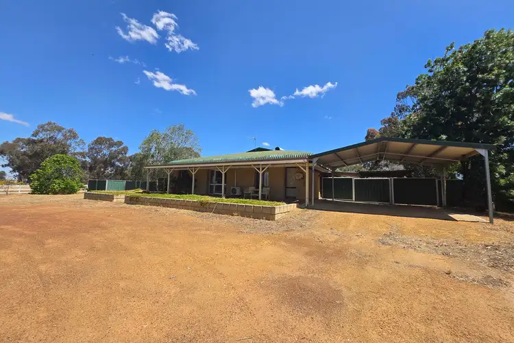 28082 Great Southern Highway, Katanning WA 6317