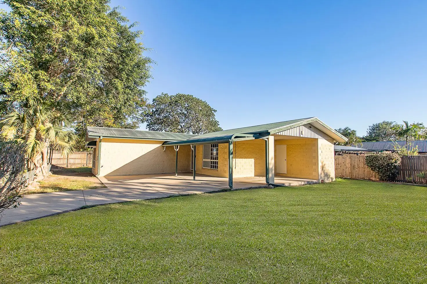 Main view of Homely house listing, 2 Gloucester Crescent, Wulguru QLD 4811