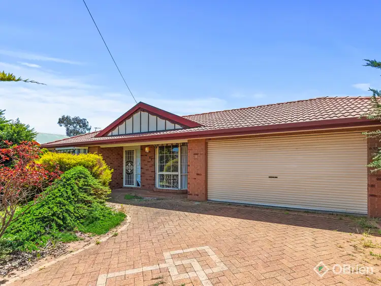 32 Grant Avenue, Werribee VIC 3030