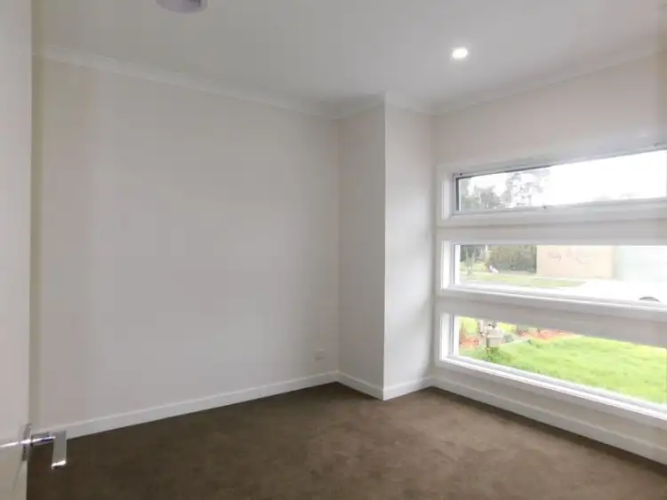 Third view of Homely unit listing, 1/39 Aylesbury Crescent, Gladstone Park VIC 3043