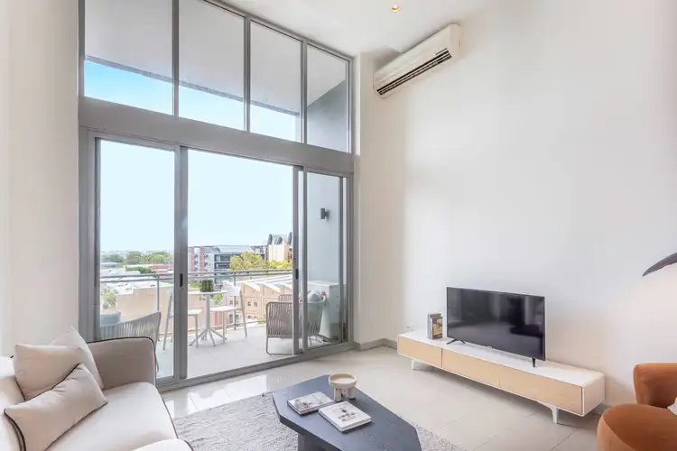 52/32 Rosehill Street