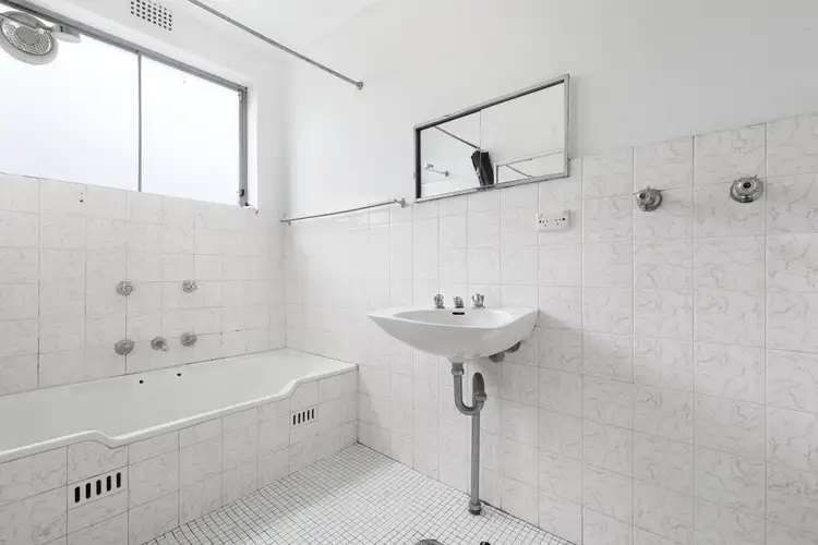 Fourth view of Homely unit listing, 10/6 Avona Avenue, Glebe NSW 2037