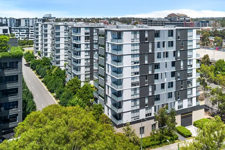 826/1-39 Lord Sheffield Circuit, Penrith NSW 2750