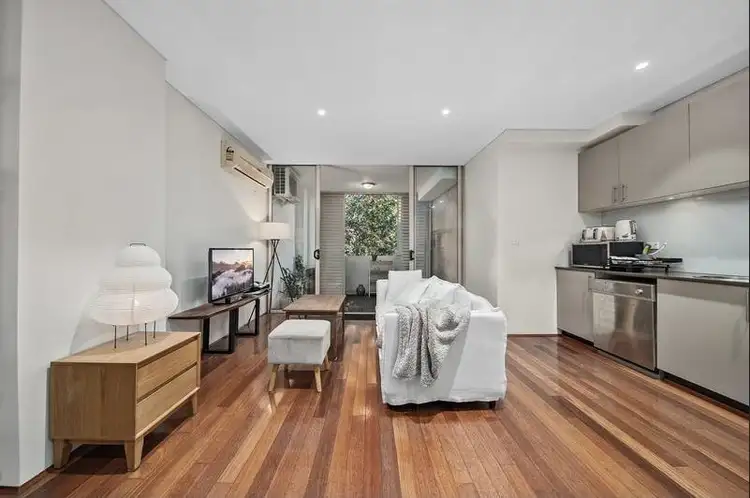 14/23-25 Ross Street