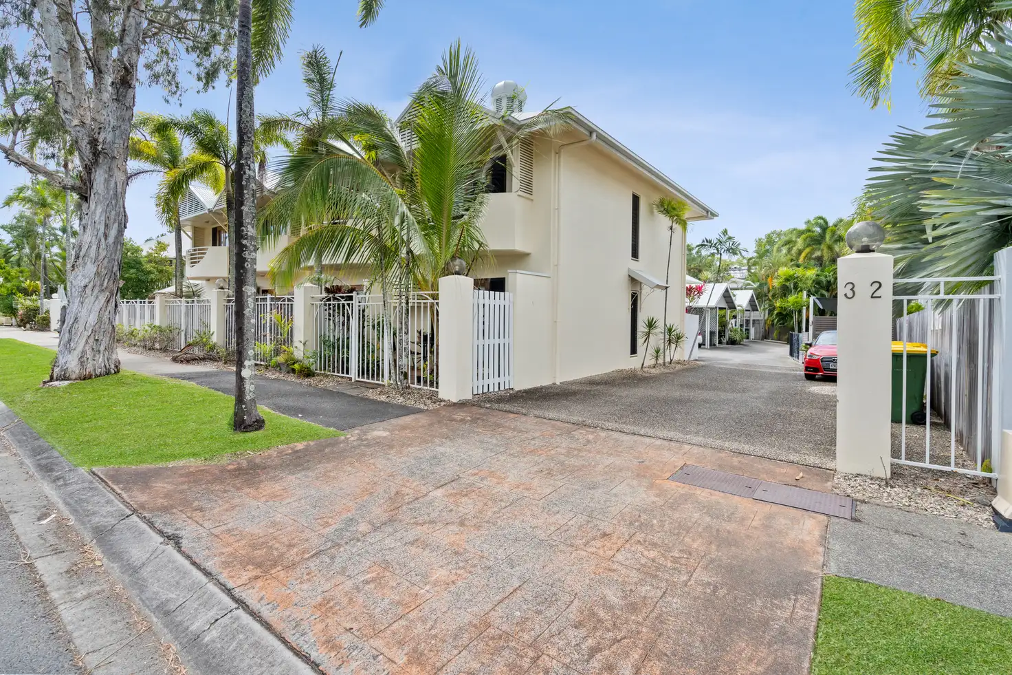 Main view of Homely apartment listing, 6/32 Oliva Street, Palm Cove QLD 4879