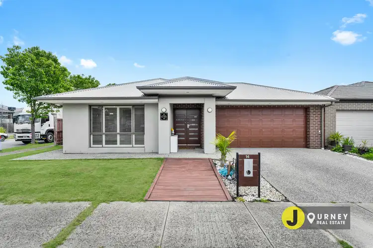 14 Eminence Drive, Cranbourne West VIC 3977