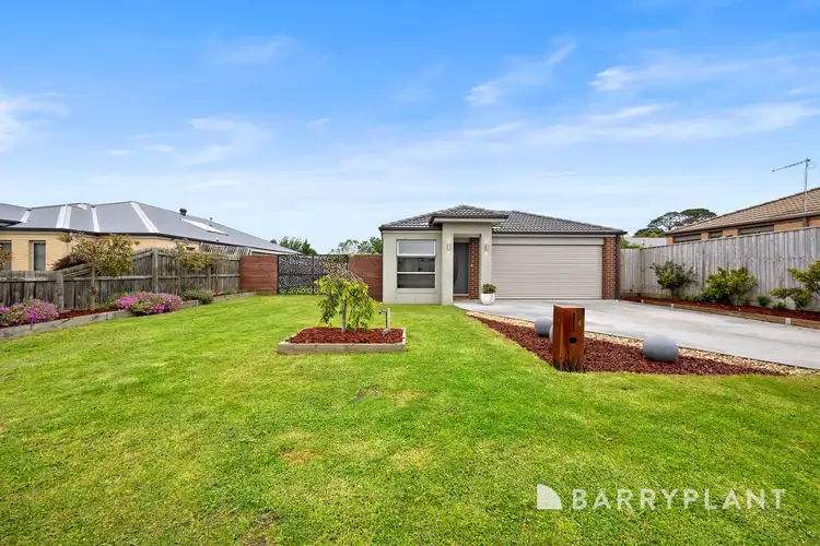4 Sian Street, Lang Lang VIC 3984