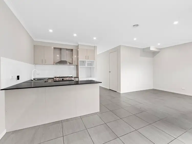 Fourth view of Homely townhouse listing, 3/138 Alfrieda Street, St Albans VIC 3021