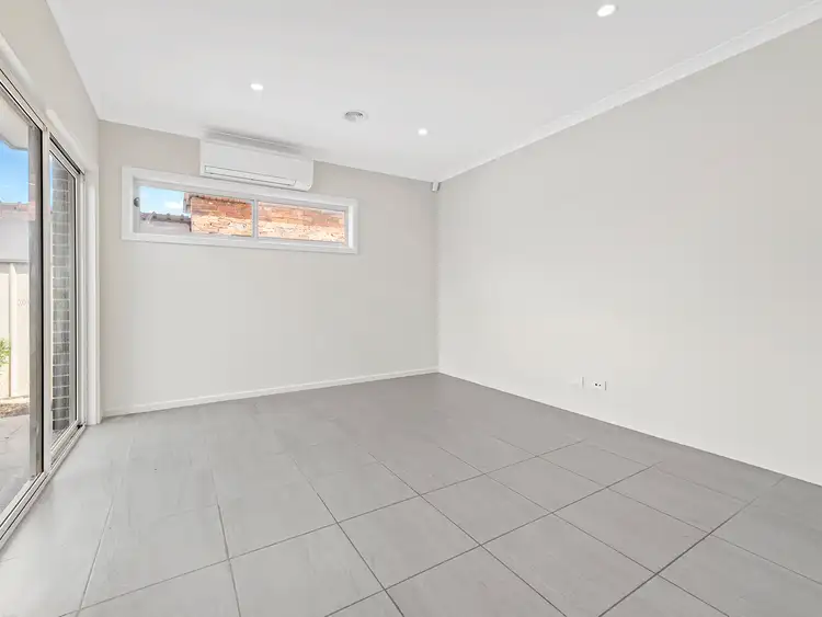 Sixth view of Homely townhouse listing, 3/138 Alfrieda Street, St Albans VIC 3021