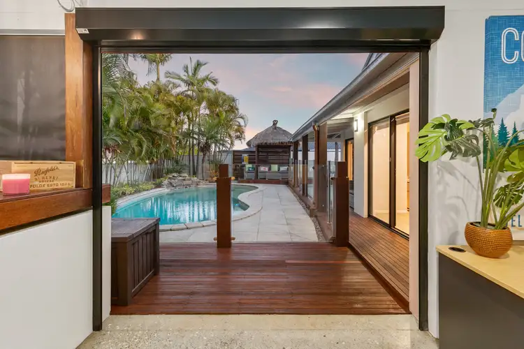 106 Monterey Keys Drive, Helensvale QLD 4212