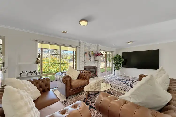 Fourth view of Homely house listing, 5 Elizabeth Close, Drouin VIC 3818