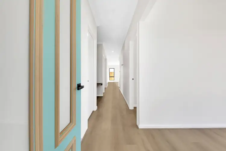 Second view of Homely house listing, 7 Lopera Drive, Tarneit VIC 3029