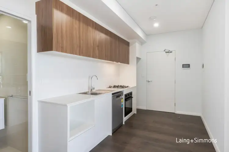 Fifth view of Homely studio listing, 604/127 Great Western Highway, Mays Hill NSW 2145