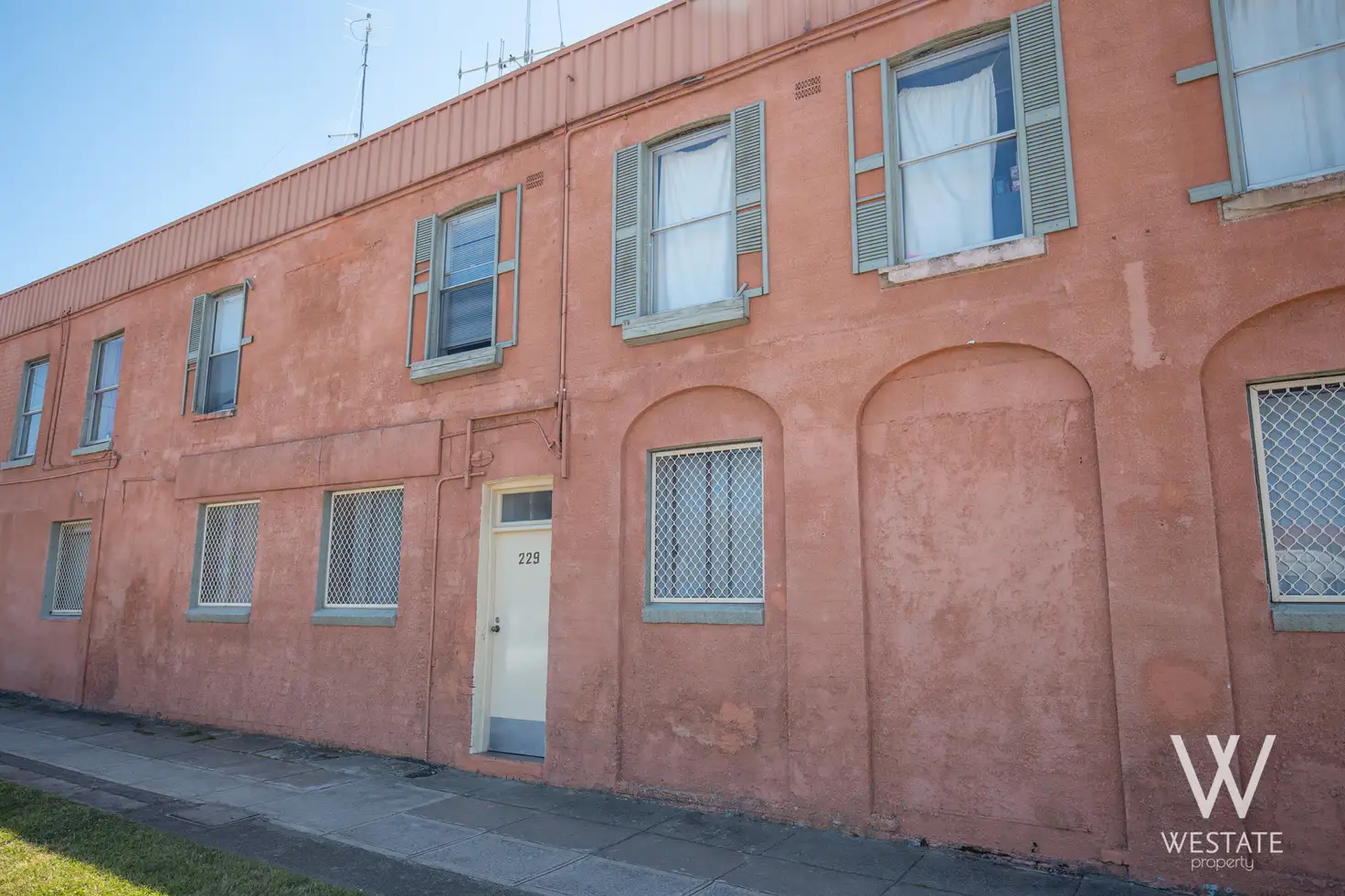 Main view of Homely unit listing, 1/229 George Street, Bathurst NSW 2795