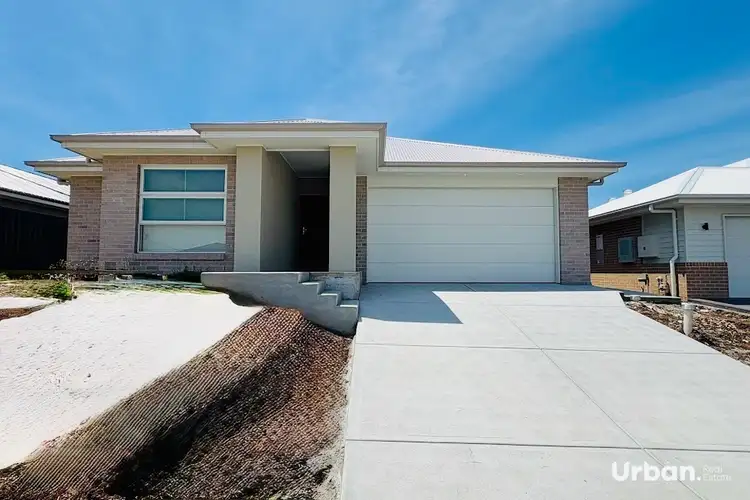 13 Kedwell Loop, North Rothbury NSW 2335