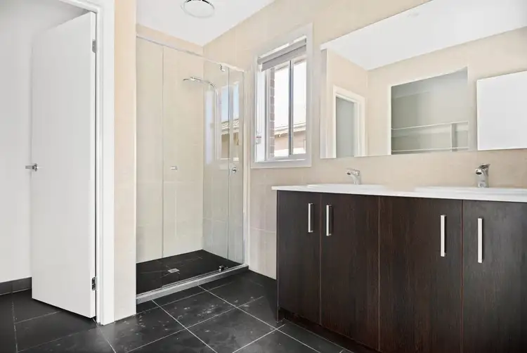 Fifth view of Homely house listing, 20 Leitrim Street, Alfredton VIC 3350