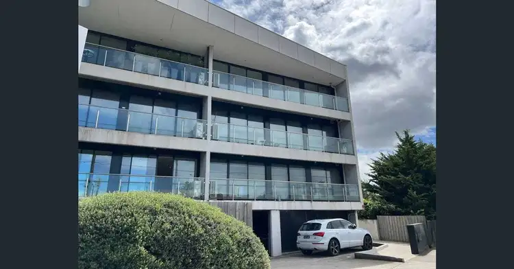 202/432 Geelong Road