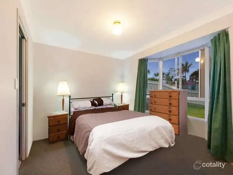 Fifth view of Homely house listing, 4 Pineview Drive, Oxenford QLD 4210
