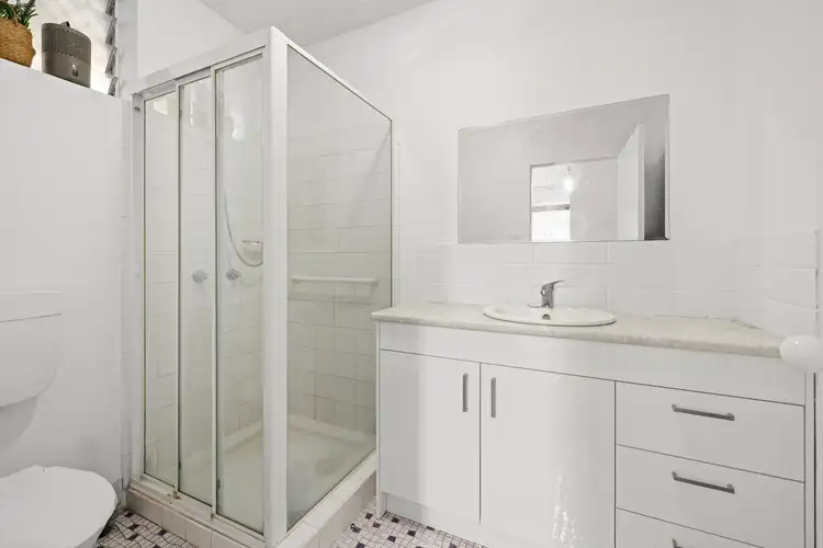 Fourth view of Homely unit listing, 2/24 Weston Street, Coorparoo QLD 4151