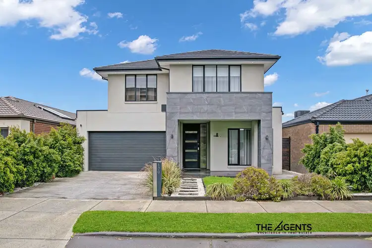 170 Waterhaven Boulevard, Point Cook VIC 3030