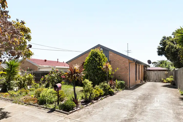 16 Karnak Crescent, Coolaroo VIC 3048