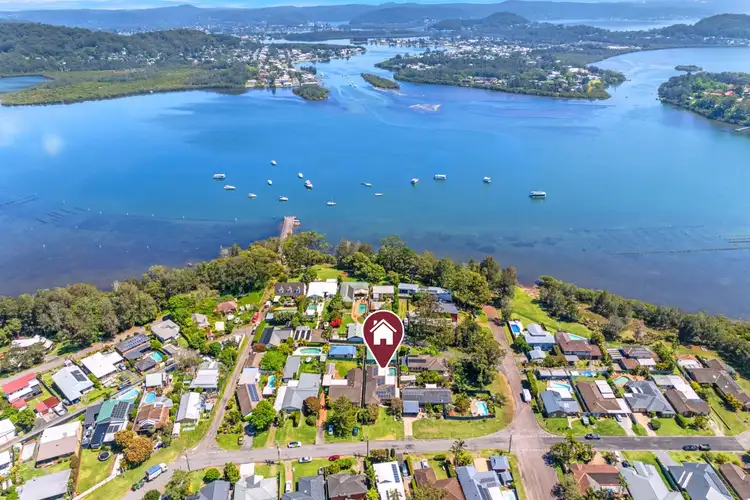 Second view of Homely house listing, 3 Hastings Parade, Bensville NSW 2251