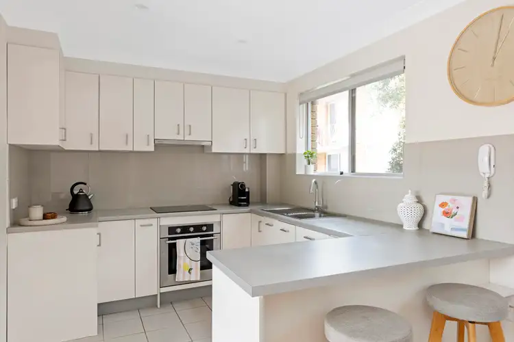 Fourth view of Homely apartment listing, 3/72 Harbord Road, Freshwater NSW 2096