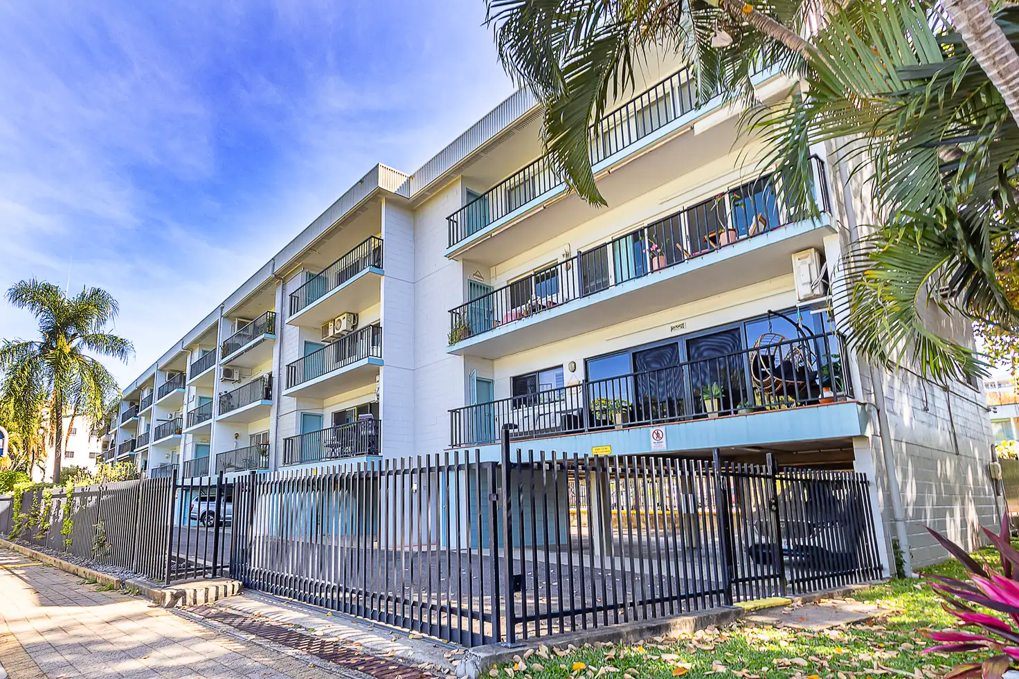 Main view of Homely unit listing, 1/43 The Strand, North Ward QLD 4810