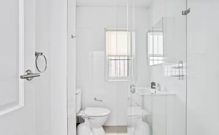 Fifth view of Homely apartment listing, 3/70 City Road, Chippendale NSW 2008