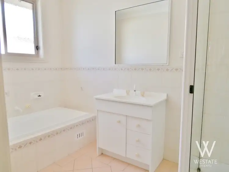 Fourth view of Homely semi-detached listing, 4/5 Dees Close, Bathurst NSW 2795