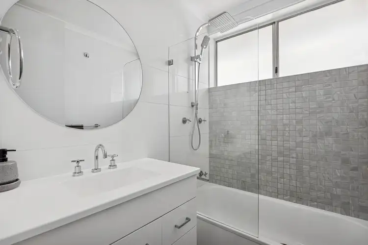 Sixth view of Homely house listing, 28 Hedland Circuit, Flynn ACT 2615