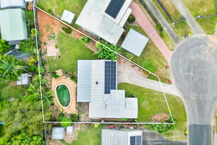 17 Beagle Close, Bentley Park QLD 4869