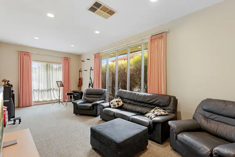 Second view of Homely house listing, 3 Ironbark Court, Kennington VIC 3550