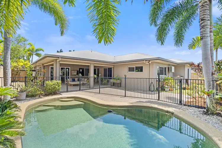 9 Bushlark Place, Smithfield QLD 4878