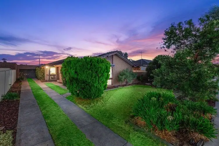 65 Huntingfield Drive, Hoppers Crossing VIC 3029