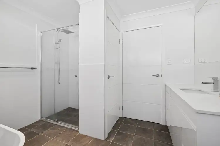 Fourth view of Homely villa listing, 2/42 Carlton Road, Thirlmere NSW 2572