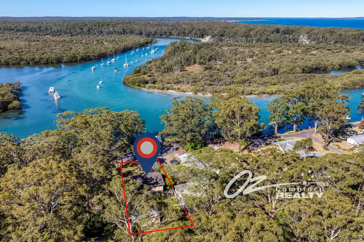 20 Coulon Street, Woollamia NSW 2540