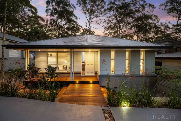 8 Nautical Close, Murrays Beach NSW 2281