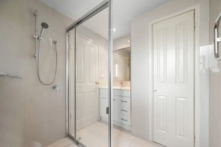 Fifth view of Homely unit listing, 1/4 Nicklin Street, Coorparoo QLD 4151