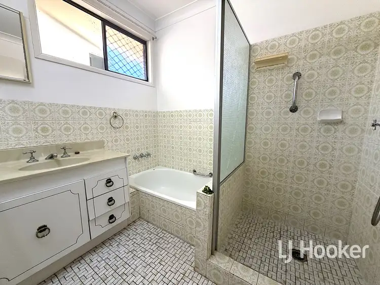 Fifth view of Homely unit listing, 1/82 Lawrence Street, Inverell NSW 2360