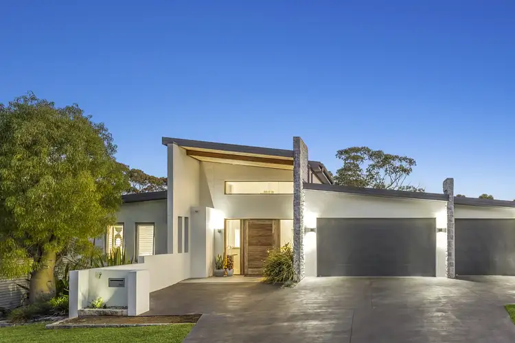 87 Rosebery Road