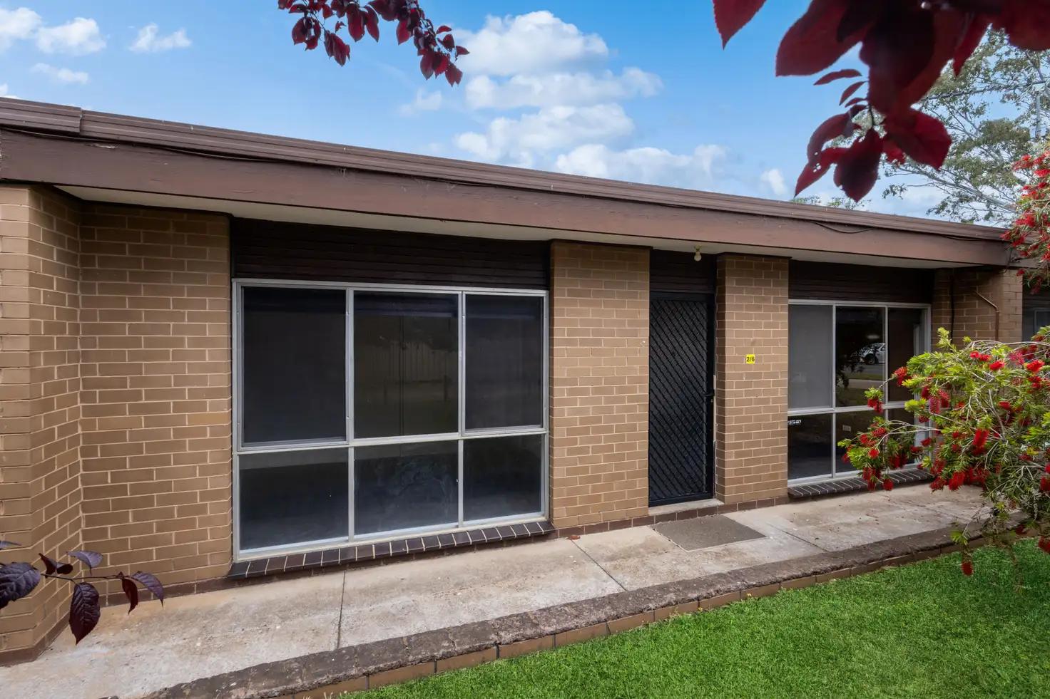 Main view of Homely unit listing, 2/6 Mijuda Court, Kennington VIC 3550
