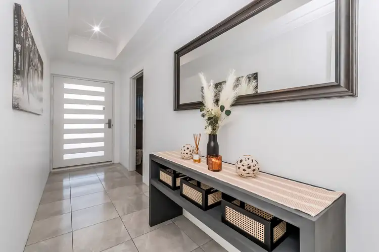 Fourth view of Homely house listing, 4 Lentara View, Hilbert WA 6112