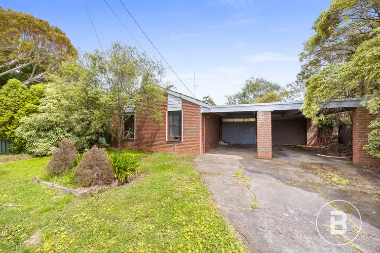 12 Ealing Avenue, Wendouree VIC 3355