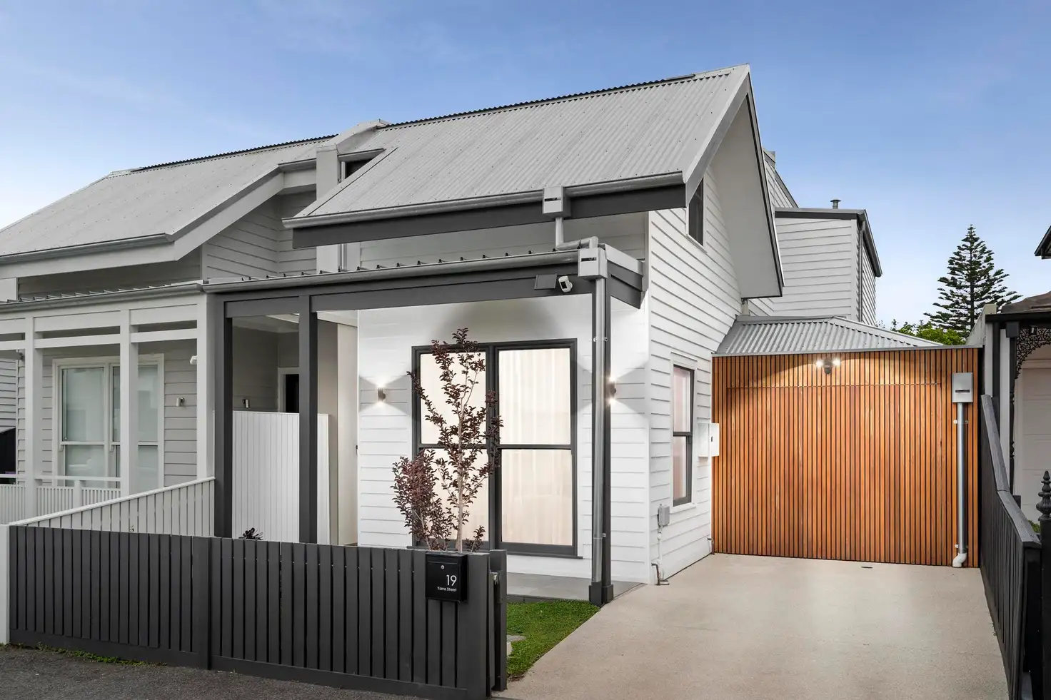 Main view of Homely townhouse listing, 19 Yarra Street, Williamstown VIC 3016