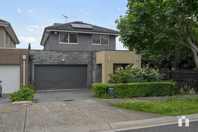 6 Cobb Street, South Morang VIC 3752
