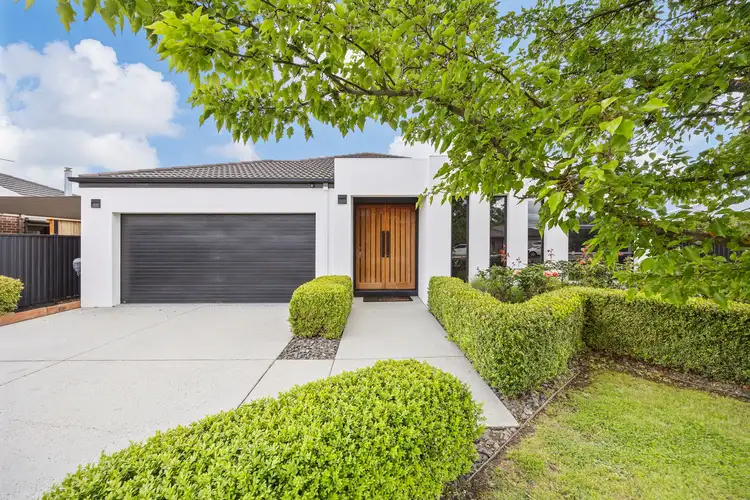 Second view of Homely house listing, 8 Dartmoor Court, Alfredton VIC 3350