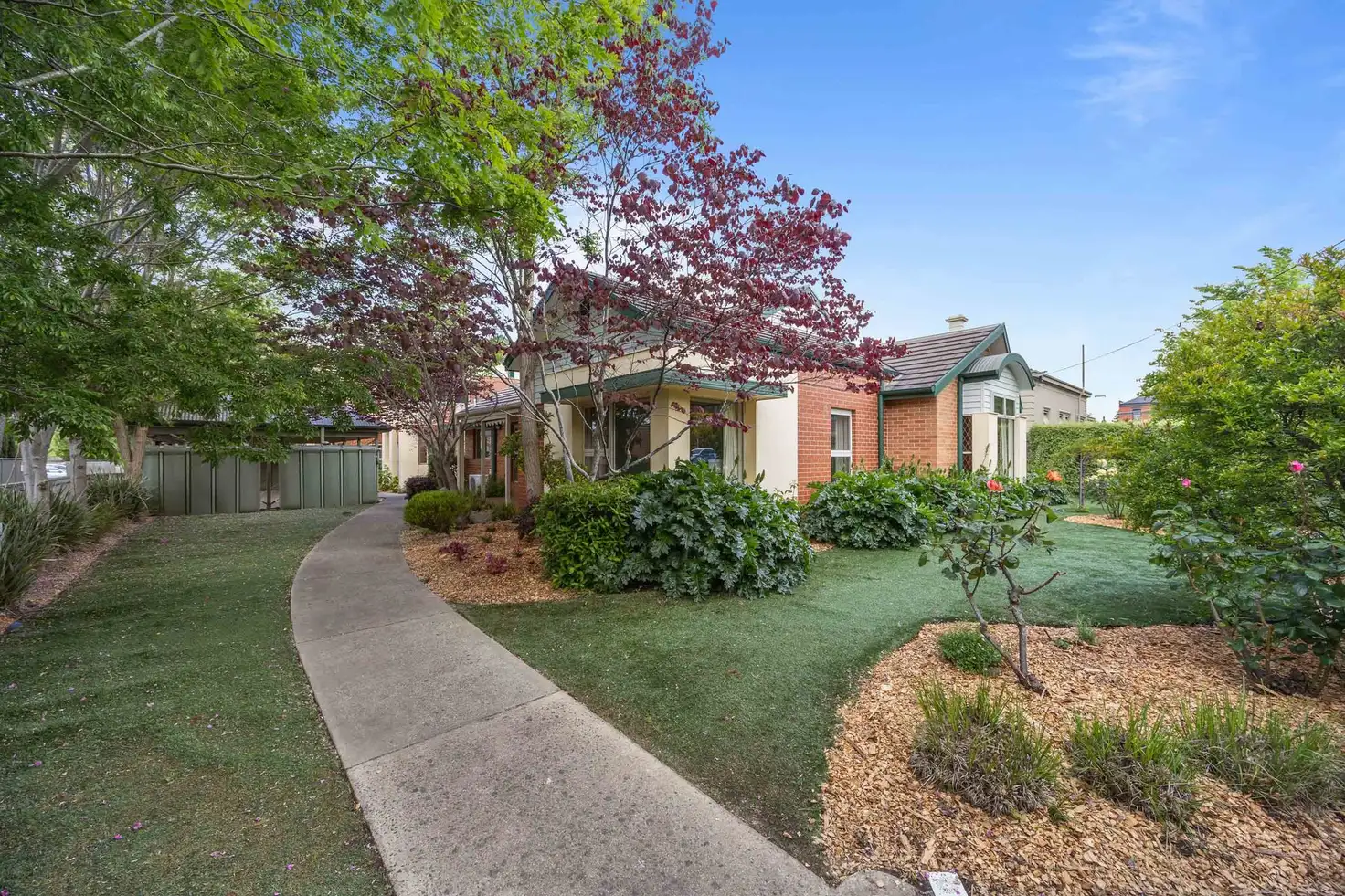 Main view of Homely townhouse listing, 1/102 Drummond Street North, Ballarat Central VIC 3350