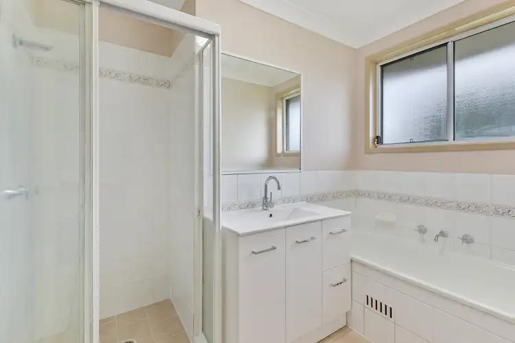 Fifth view of Homely villa listing, 10/883 Pacific Highway, Lisarow NSW 2250