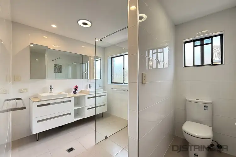 Fourth view of Homely unit listing, 5/106 Kennedy Drive, Tweed Heads West NSW 2485